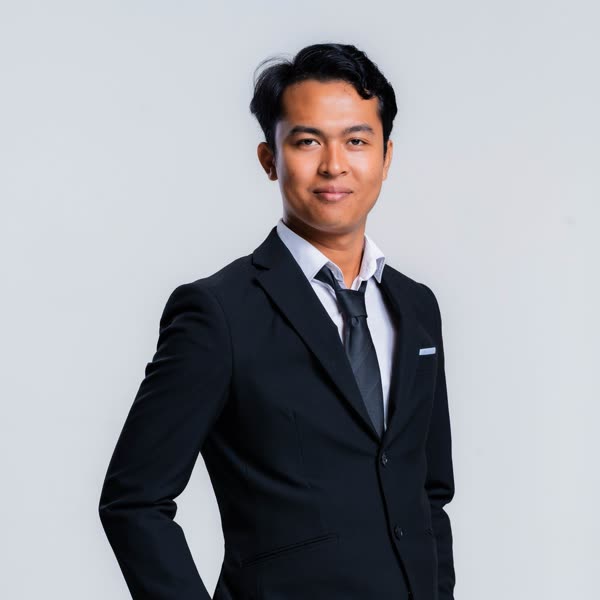 Portrait of Doni Wirawan
